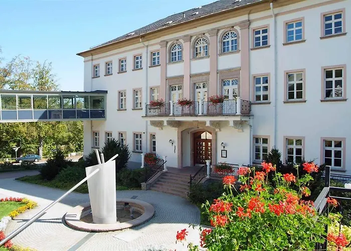 فندق Rehaklinik Thermalbad Wiesenbad