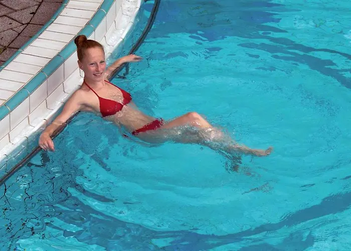 Rehaklinik * Thermalbad Wiesenbad