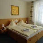 Rehaklinik ホテル